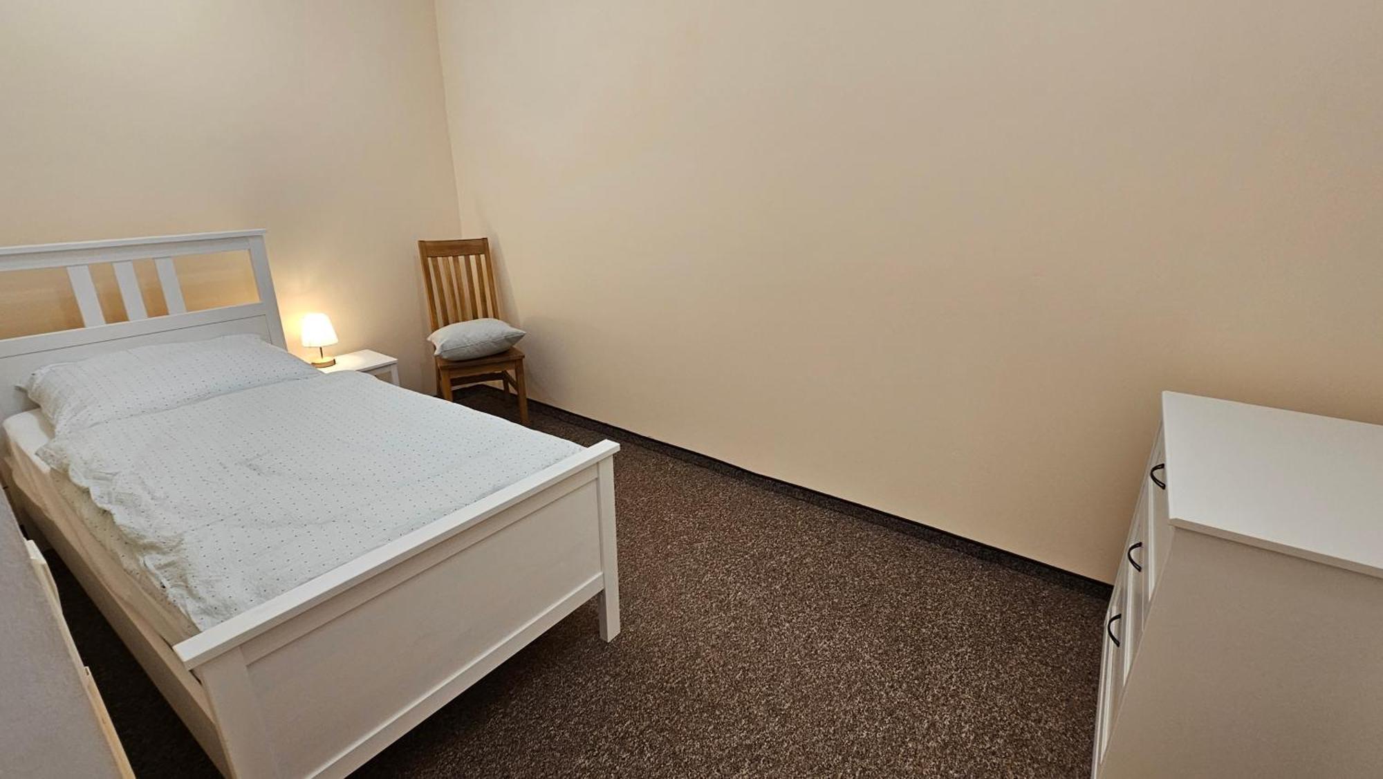 Sehr Schoenes Und Grosses Haus In Dresden - Partys Und Andere Feierlichkeiten Sind Wegen Eventueller Laermbelaestigung Nicht Gestattet Exterior photo